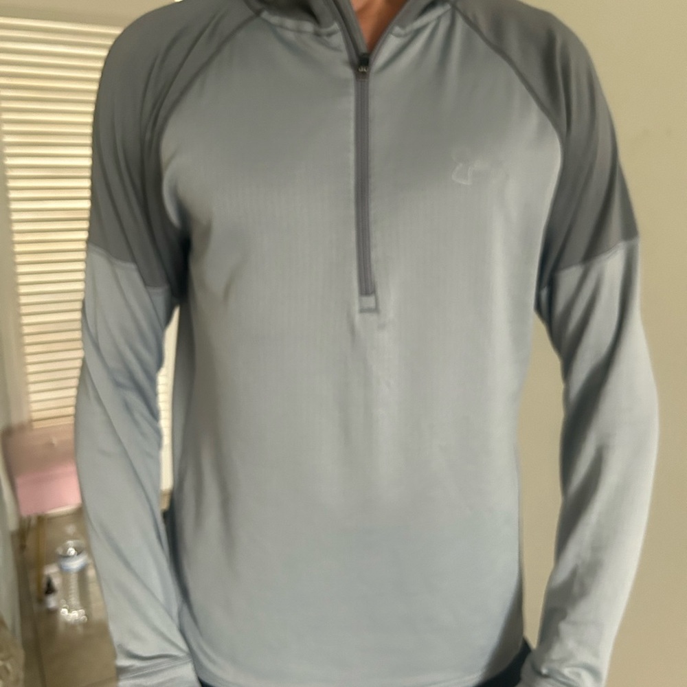 Under Armour Gray Long Sleeve Hoodie